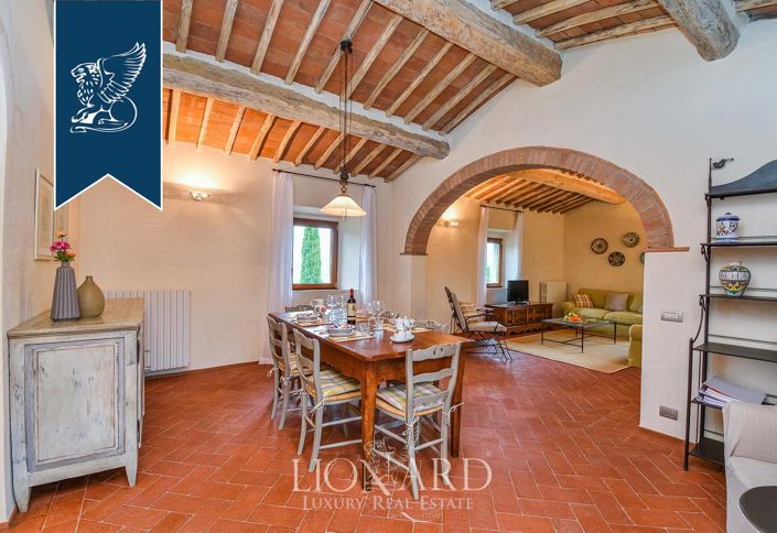 Image No.30-Maison de campagne de 18 chambres à vendre à Castellina in Chianti