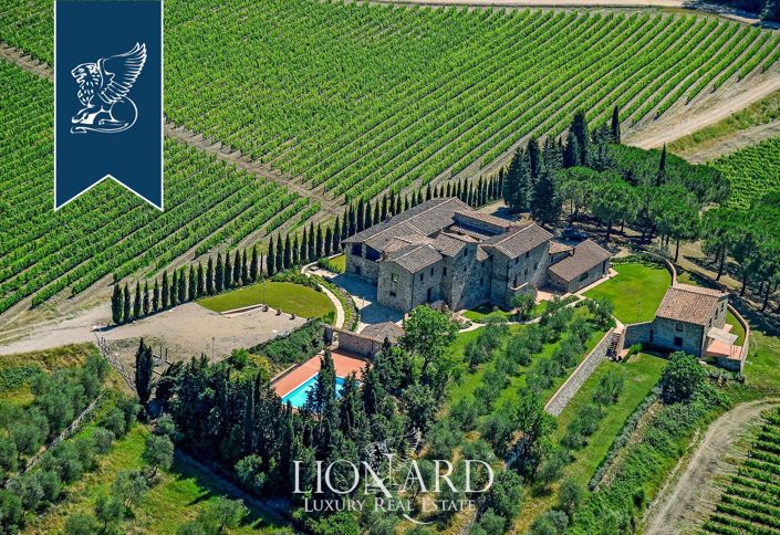 Image No.52-Maison de campagne de 18 chambres à vendre à Castellina in Chianti