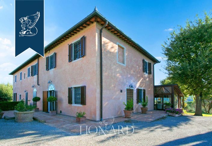 Image No.11-Villa de 10 chambres à vendre à Siena