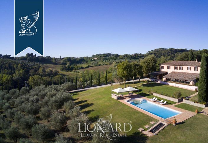 Image No.15-7 Bed Villa for sale