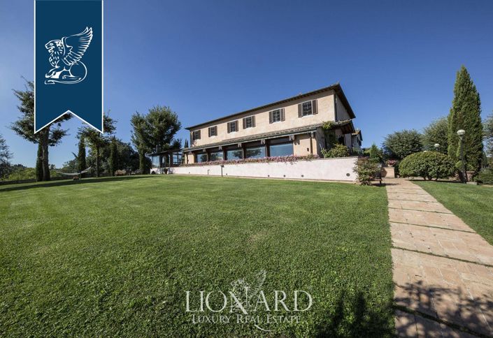 Image No.27-7 Bed Villa for sale