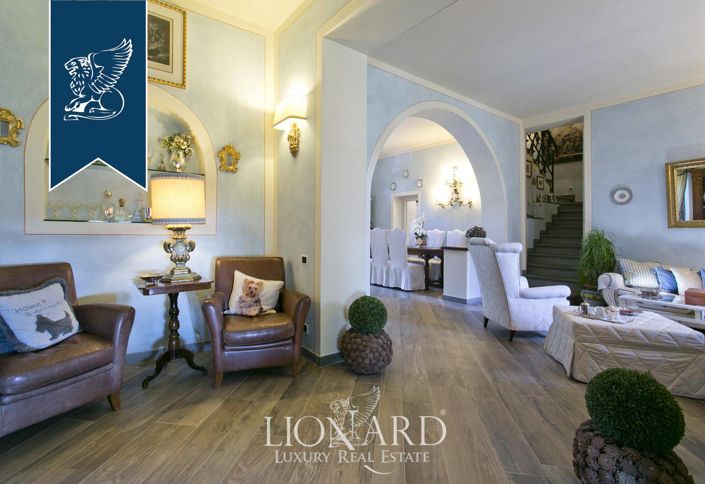 Image No.67-7 Bed Villa for sale