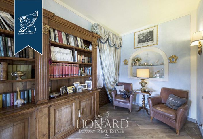 Image No.72-7 Bed Villa for sale