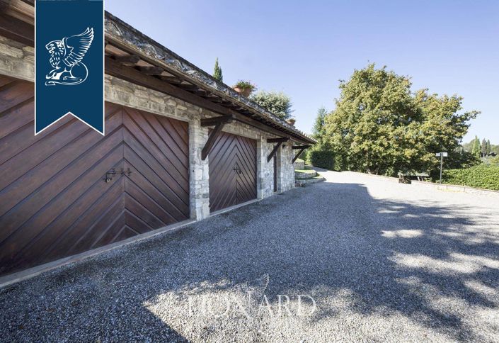 Image No.84-7 Bed Villa for sale