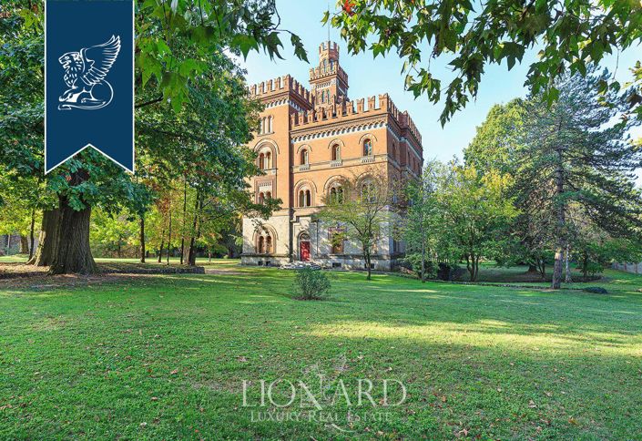 Image No.14-52 Bed Villa for sale