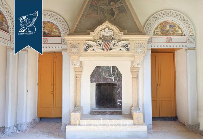 Image No.44-52 Bed Villa for sale