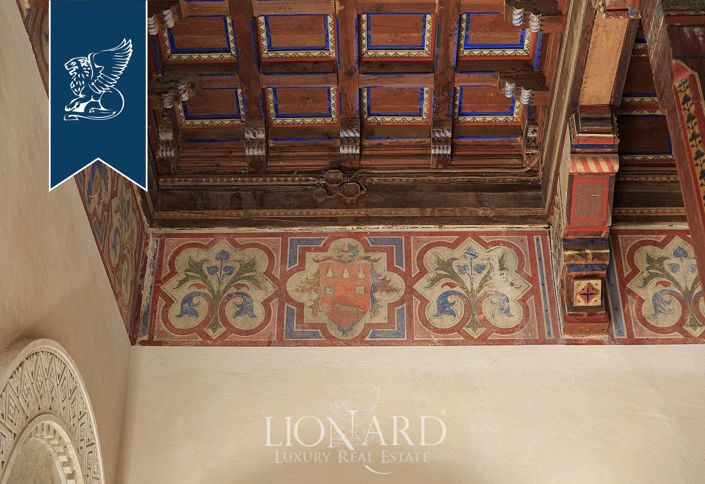 Image No.50-52 Bed Villa for sale