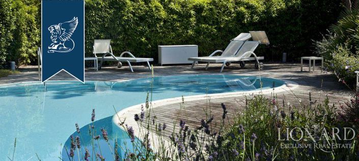 Image No.6-4 Bed Villa for sale