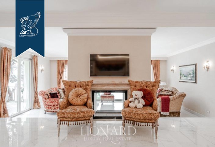 Image No.15-7 Bed Villa for sale