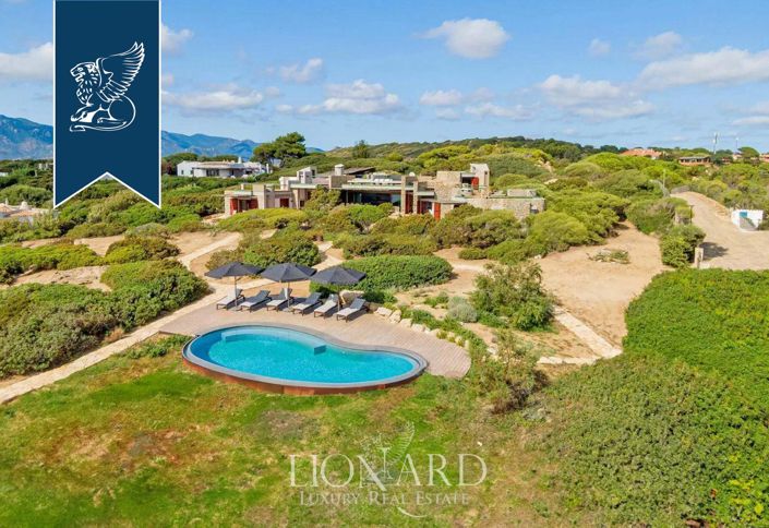 Image No.2-10 Bed Villa for sale