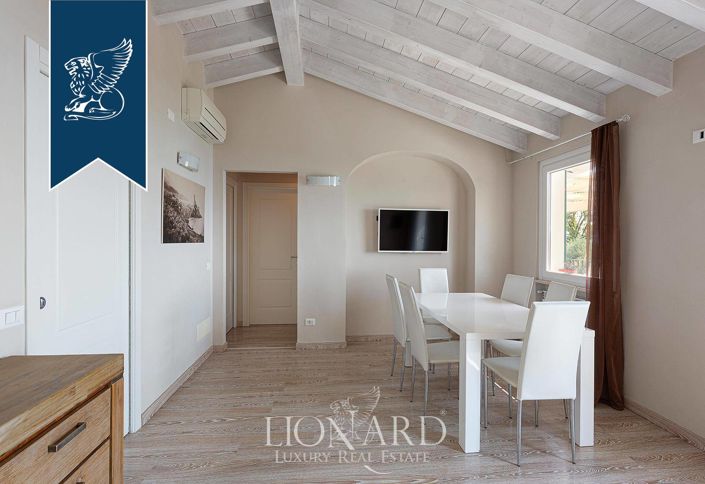 Image No.31-11 Bed Villa for sale