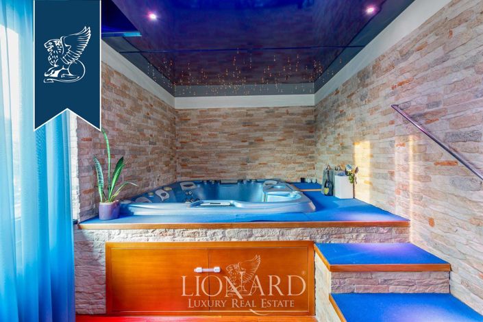 Image No.8-3 Bed Apartment for sale