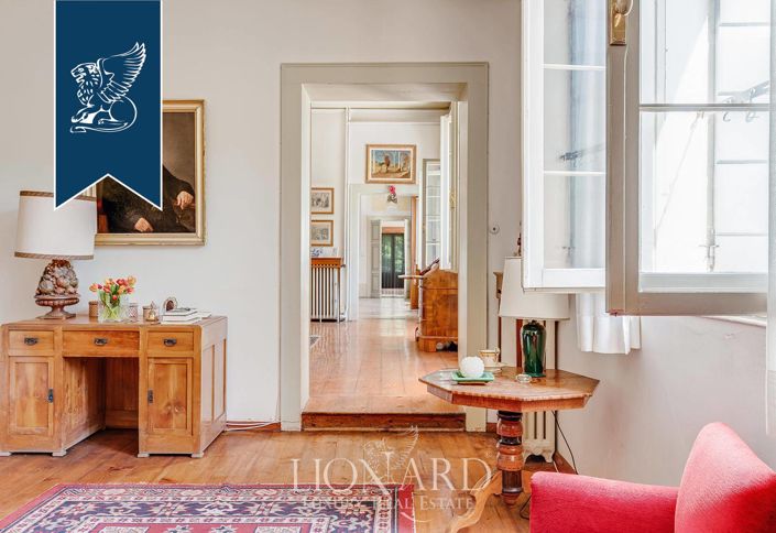 Image No.21-5 Bed Villa for sale