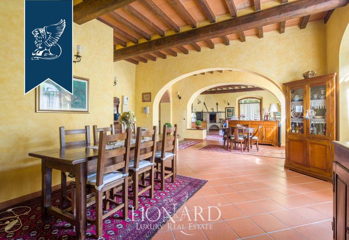 Image No.11-5 Bed Villa for sale