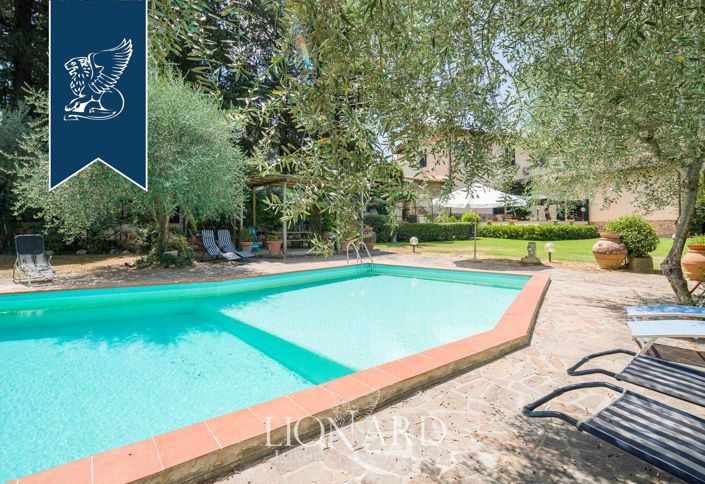 Image No.28-5 Bed Villa for sale