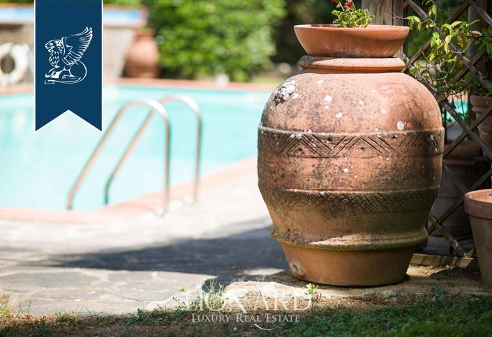 Image No.3-5 Bed Villa for sale