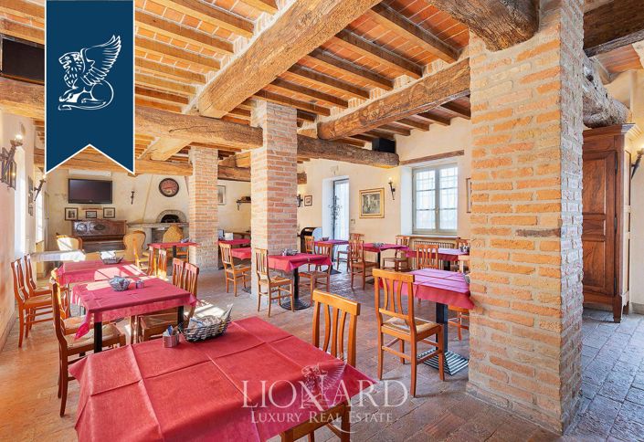 Image No.39-25 Bed Property for sale