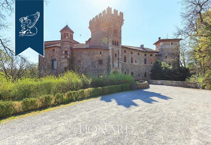 Image No.46-6 Bed Property for sale