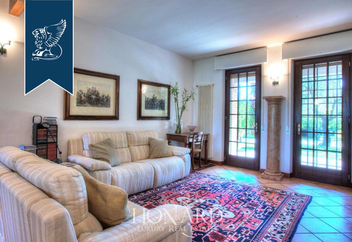 Image No.29-2 Bed Villa for sale