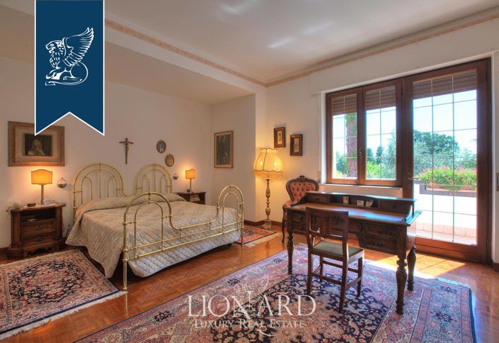 Image No.38-2 Bed Villa for sale