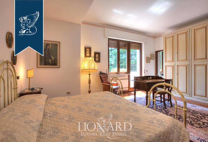 Image No.39-2 Bed Villa for sale