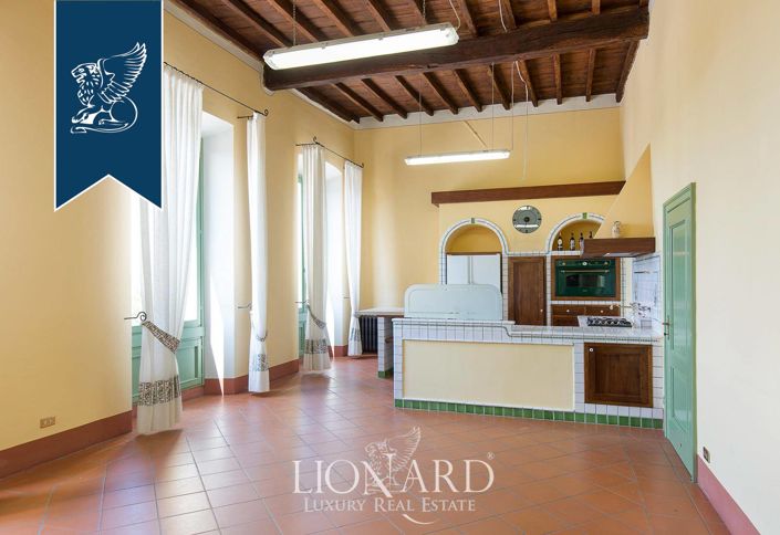 Image No.25-2 Bed Villa for sale