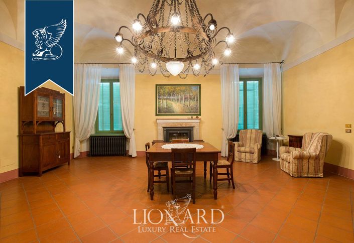 Image No.30-2 Bed Villa for sale