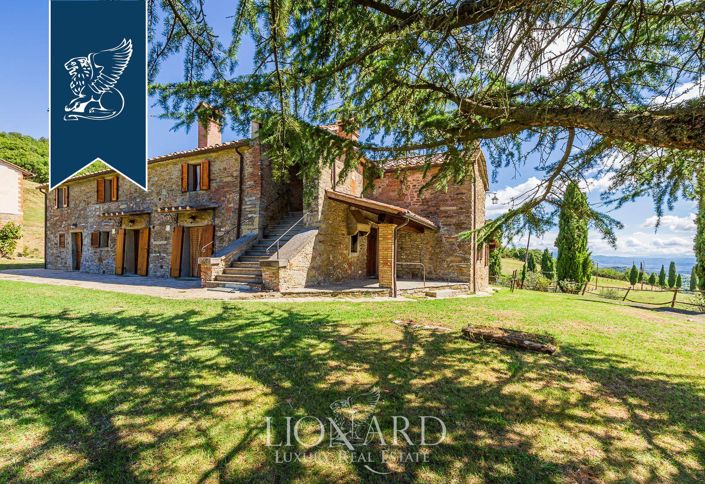 Image No.18-8 Bed Villa for sale