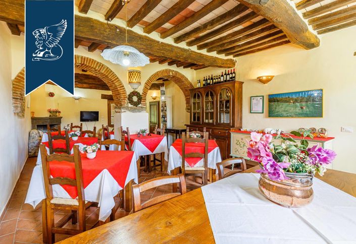 Image No.35-8 Bed Villa for sale