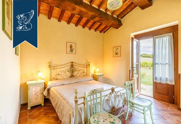 Image No.42-8 Bed Villa for sale