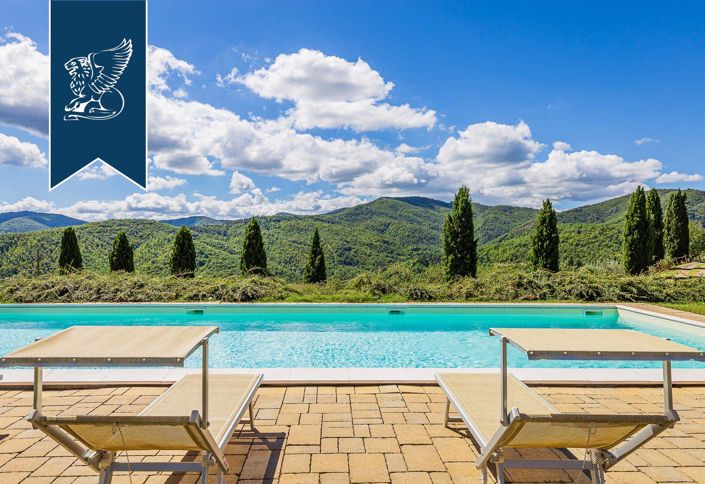 Image No.9-8 Bed Villa for sale