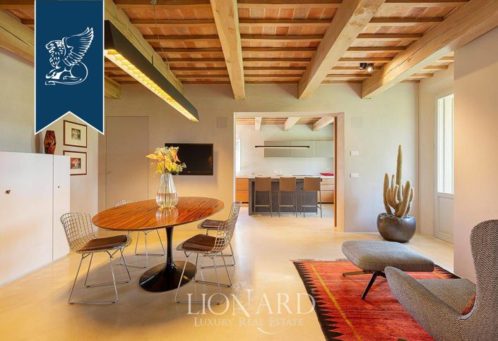 Image No.68-6 Bed Villa for sale