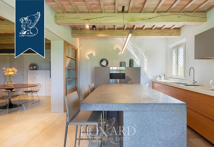 Image No.71-6 Bed Villa for sale