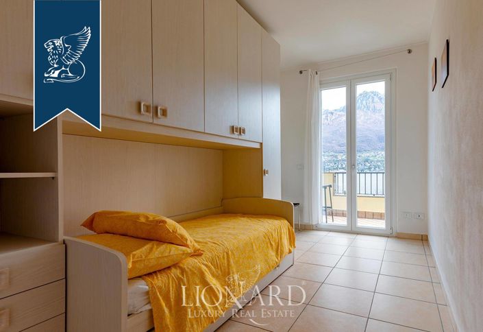 Image No.26-8 Bed Villa for sale