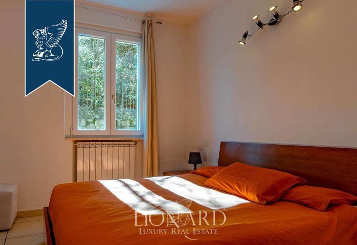 Image No.32-8 Bed Villa for sale