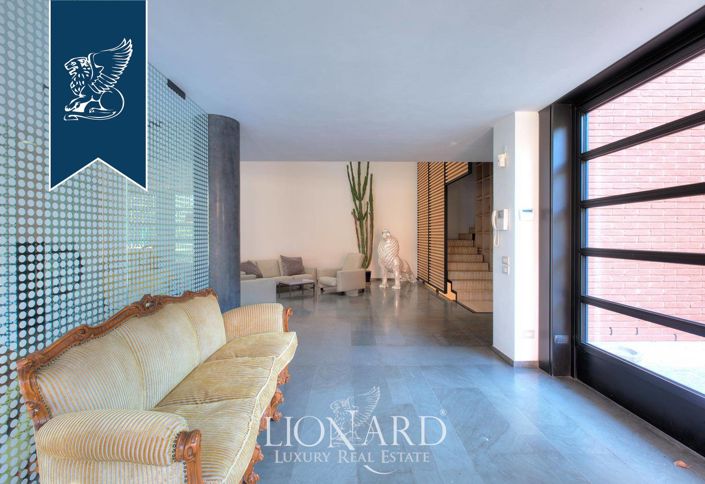 Image No.19-Villa de 8 chambres à vendre à Lombardie