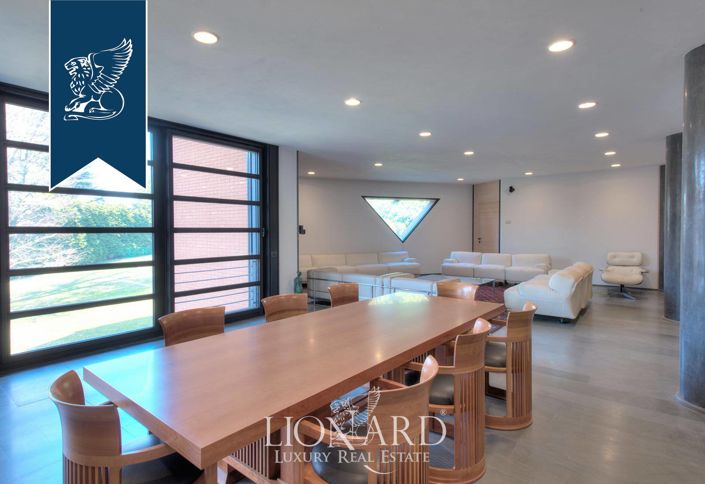 Image No.21-Villa de 8 chambres à vendre à Lombardie