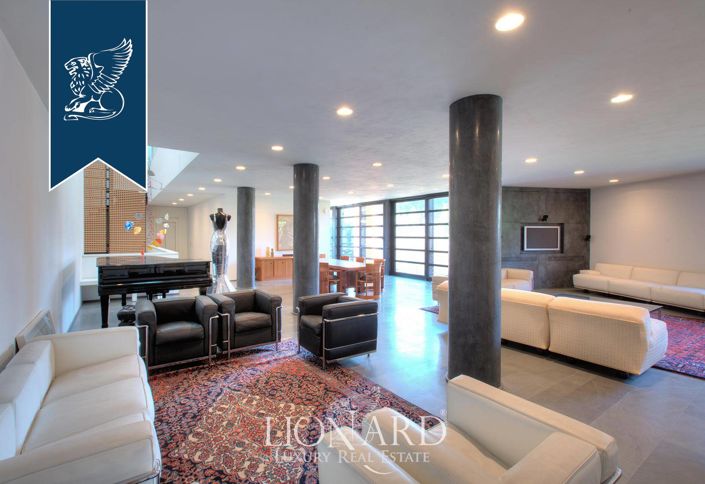 Image No.26-Villa de 8 chambres à vendre à Lombardie