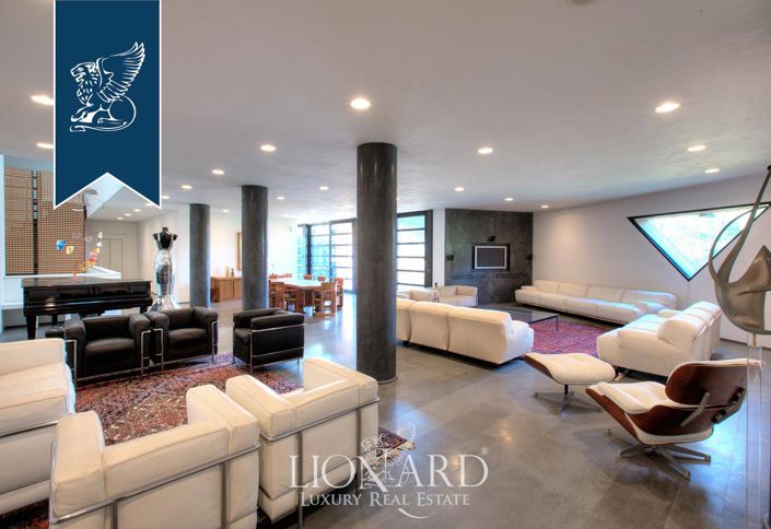 Image No.27-Villa de 8 chambres à vendre à Lombardie