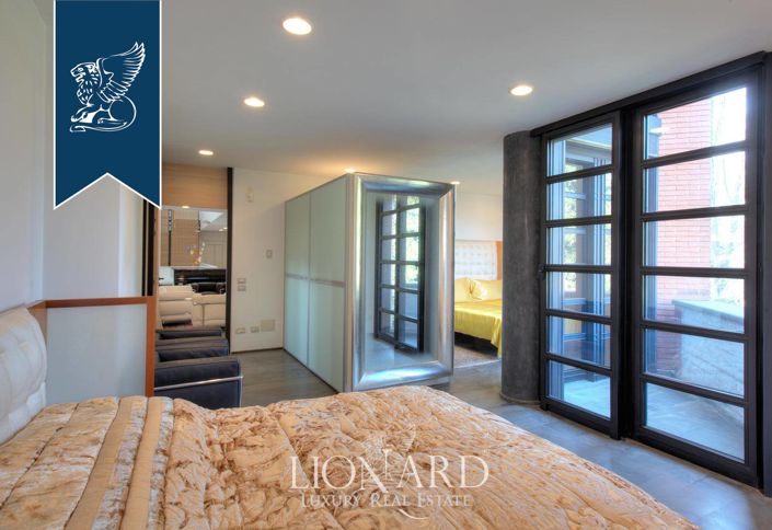 Image No.32-Villa de 8 chambres à vendre à Lombardie