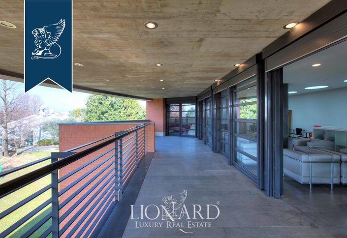 Image No.4-Villa de 8 chambres à vendre à Lombardie