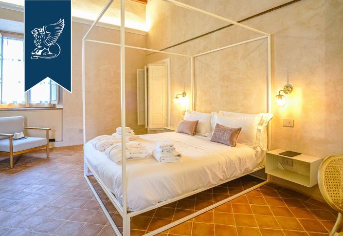 Image No.16-6 Bed Hotel for sale