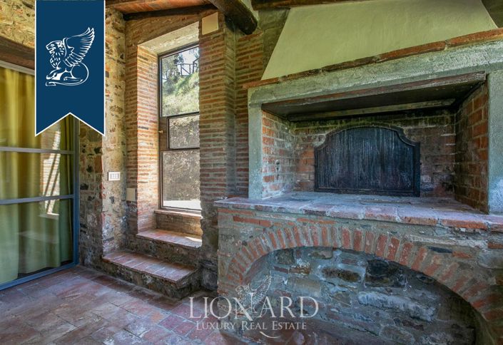 Image No.25-8 Bed Hotel for sale