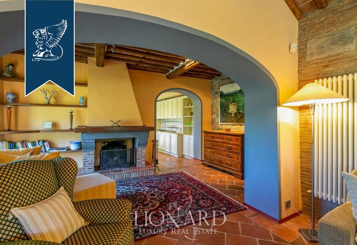 Image No.49-8 Bed Hotel for sale