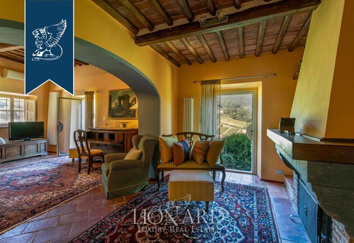 Image No.50-8 Bed Hotel for sale