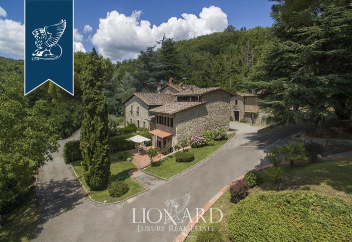 Image No.6-10 Bed Villa for sale