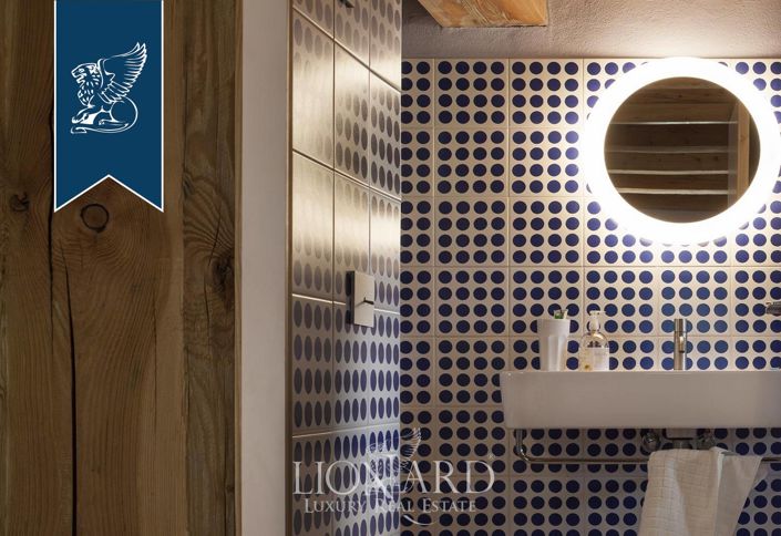 Image No.18-3 Bed Villa for sale