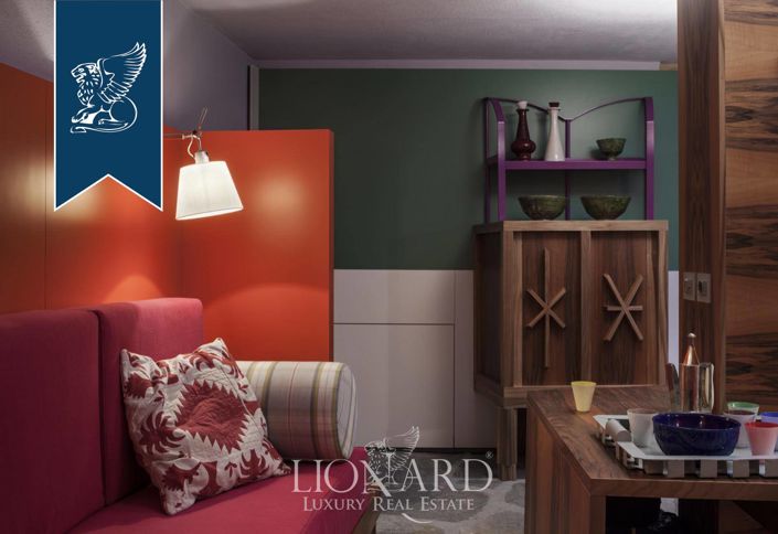 Image No.19-3 Bed Villa for sale