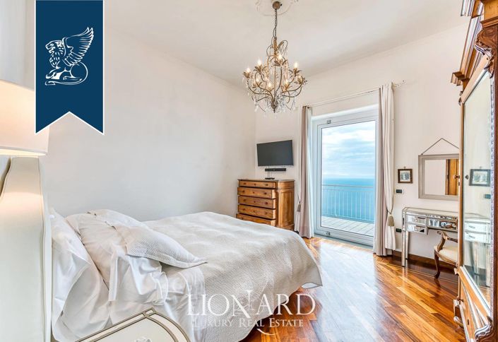 Image No.34-Villa de 4 chambres à vendre à Sorrento