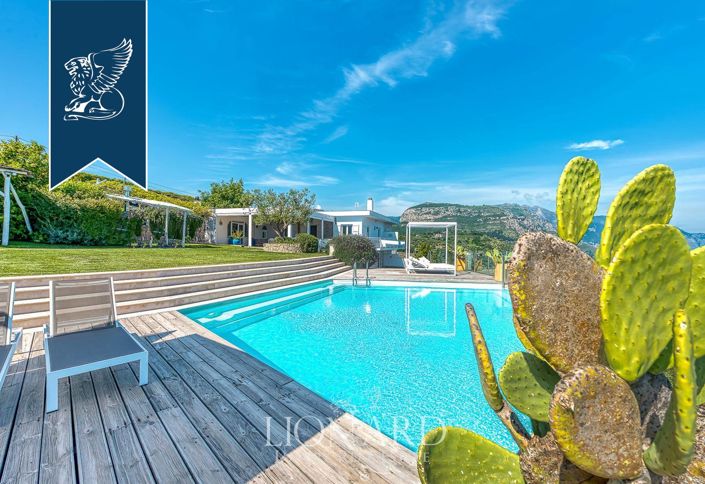 Image No.8-Villa de 4 chambres à vendre à Sorrento